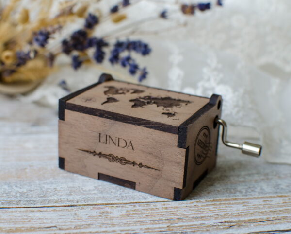 music box walnut2